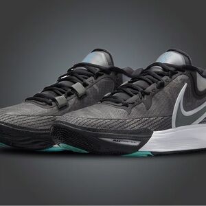 Nike Kyrie 8